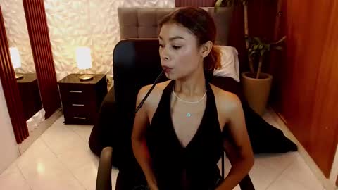 Perla online show from 10/29/25, 10:00