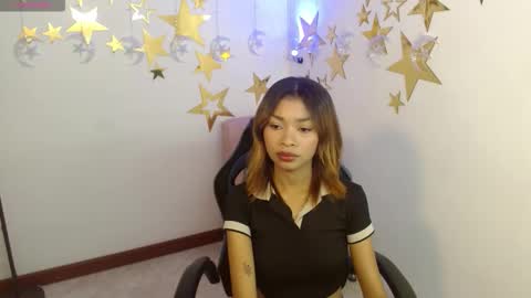 Perla online show from 11/27/25, 07:05
