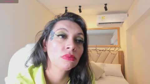 PerlaPreciosa online show from 03/18/26, 04:04