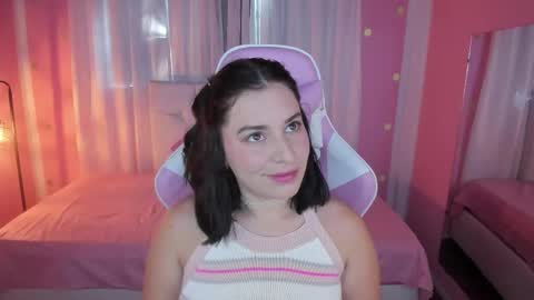 Snapshot of persefone_saira chatting on 02/11/26, 06:57 Marie online show from 02/11/26, 06:57