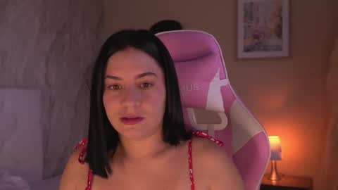 Snapshot of persefone_saira chatting on 02/28/26, 11:33 Marie online show from 02/28/26, 11:33