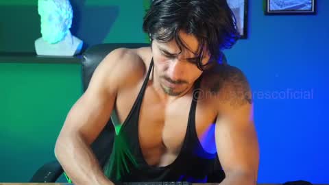 andres    online show from 02/13/25, 10:54