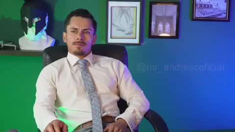 andres    online show from 03/04/25, 09:00