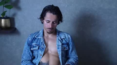 andres    online show from 05/29/26, 07:45