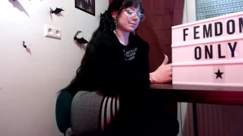 Persephone online show from 05/19/26, 12:11
