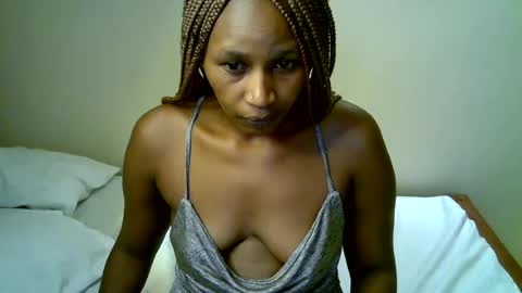 peru_queen online show from 06/14/26, 08:27