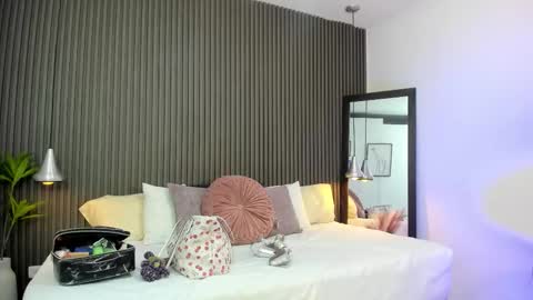 Lizza online show from 09/20/25, 11:44