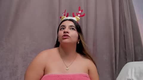 LAURA  online show from 12/16/24, 05:22