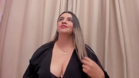 LAURA  online show from 02/13/25, 11:17