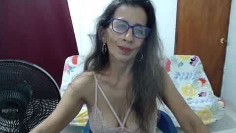 luz  online show from 02/22/25, 03:45