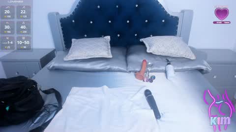 Snapshot of pervert_pantyhose chatting on 01/18/25, 10:39 Kimberly online show from 01/18/25, 10:39