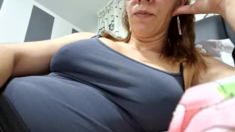 Lisa -  online show from 01/18/25, 02:55