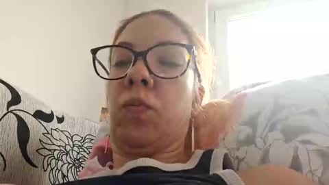 Lisa -  online show from 01/21/25, 07:37