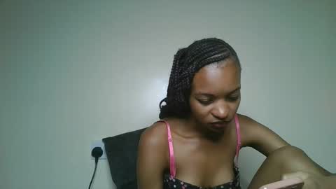 Snapshot of petal_palette chatting on 05/07/26, 05:13 Lolly online show from 05/07/26, 05:13