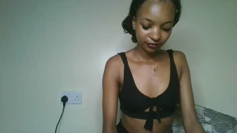 Lolly online show from 06/18/26, 06:02