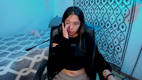 Rose online show from 02/02/25, 12:19