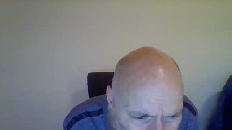 Snapshot of peter19599 chatting on 09/24/25, 05:38 peter19599 online show from 09/24/25, 05:38