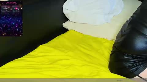 Snapshot of peter196888 chatting on 10/26/25, 10:04 peter196888 online show from 10/26/25, 10:04