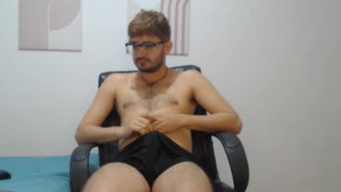 Snapshot of peter_x_annaud chatting on 12/20/25, 02:13 FELIPE online show from 12/20/25, 02:13