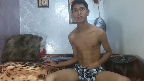 peter_xxxs online show from 10/12/25, 02:16