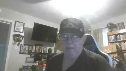 peterinohio57 online show from 01/01/25, 07:32
