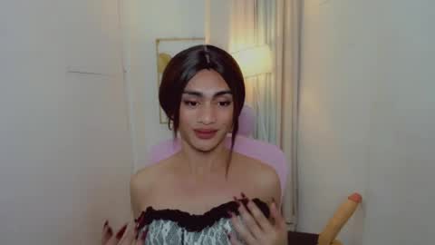 petite_barbie88 online show from 07/08/26, 10:20