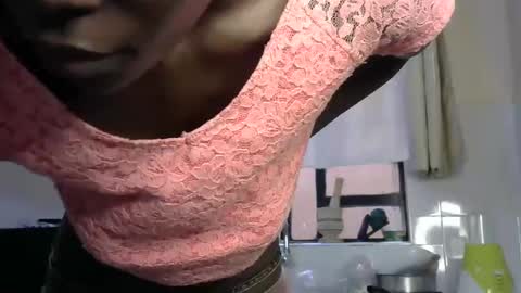 petite_lavi2 online show from 03/05/25, 05:50