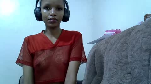 petite_melinda online show from 07/05/26, 02:02