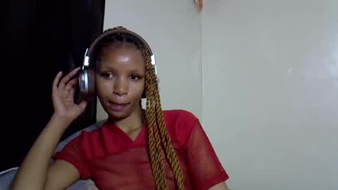 petite_melinda online show from 07/14/26, 02:38
