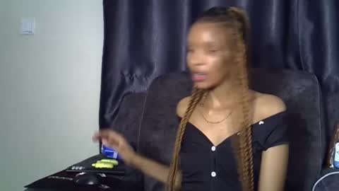 petite_melinda online show from 07/24/26, 11:47
