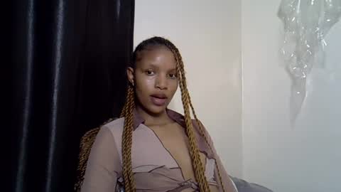 petite_melinda online show from 07/26/26, 09:21