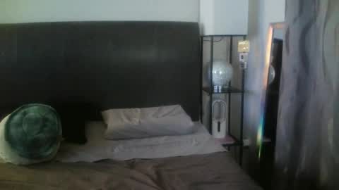 Snapshot of petite_treat_ chatting on 07/03/26, 05:25 petite treat online show from 07/03/26, 05:25