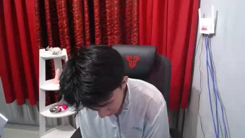 cute vir online show from 06/15/26, 12:13