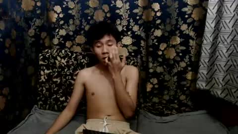 cute vir online show from 07/16/26, 11:49