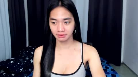 Snapshot of petiteasianmarian chatting on 07/11/26, 10:40 bigcock Marian online show from 07/11/26, 10:40