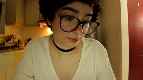 Lunna online show from 02/25/26, 12:42