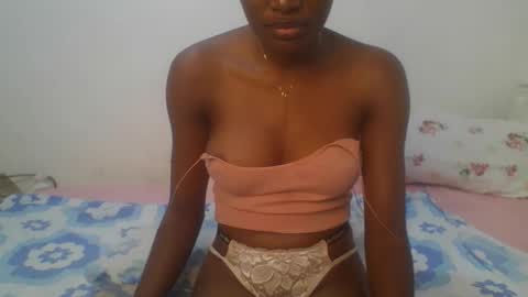 Snapshot of petiteediva chatting on 03/03/26, 02:07 diva online show from 03/03/26, 02:07