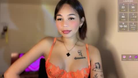 Snapshot of petitegirlx69 chatting on 03/01/26, 07:27 miss lisa online show from 03/01/26, 07:27