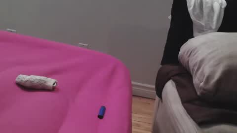 petitelybby online show from 01/02/25, 12:34