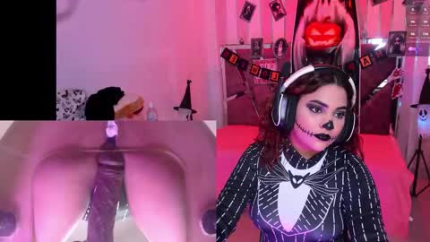 Sofia online show from 10/19/25, 07:47