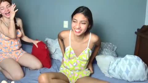 Snapshot of petitestrawberry18 chatting on 09/13/25, 05:29   Tip us  ask our names online show from 09/13/25, 05:29