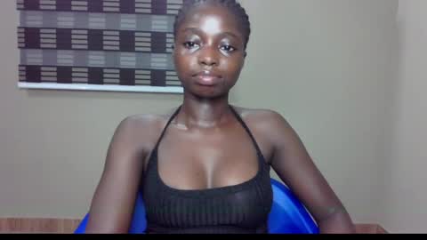 Snapshot of petitexxebony chatting on 05/29/26, 07:56 petitexxebony online show from 05/29/26, 07:56