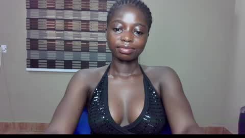 Snapshot of petitexxebony chatting on 06/04/26, 02:56 petitexxebony online show from 06/04/26, 02:56