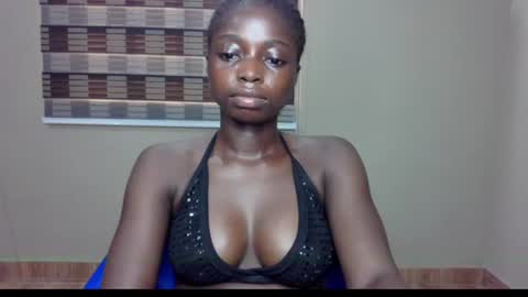 Snapshot of petitexxebony chatting on 06/09/26, 02:50 petitexxebony online show from 06/09/26, 02:50