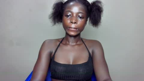 petitexxebony online show from 07/28/26, 10:20