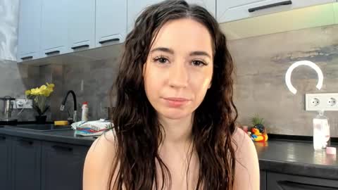 Emma online show from 12/20/24, 01:47