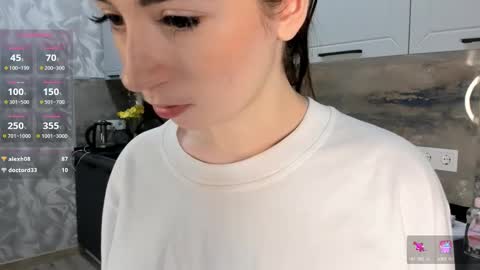 Emma online show from 12/23/24, 10:12