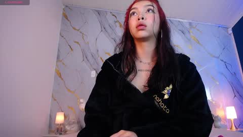 Pettit Courtny online show from 02/06/25, 02:00