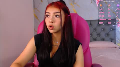 Pettit Courtny online show from 02/08/25, 07:38