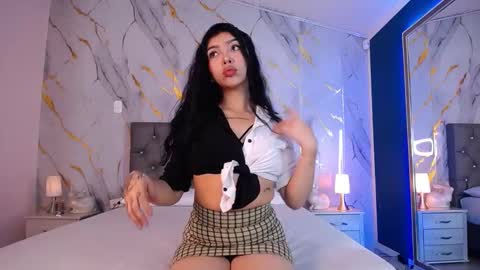 Pettit Courtny online show from 02/25/25, 07:58